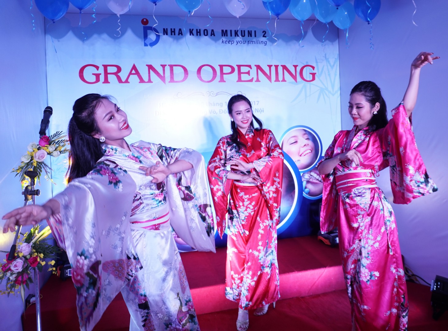 Điệu múa Sakura Hoa Anh Đào đặc trưng của đất nước Nhật Bản